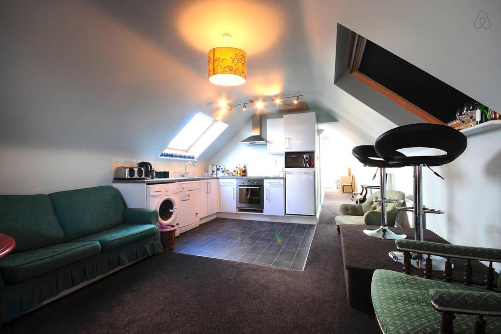 Jurassic Loft Apartment Weymouth Habitación foto